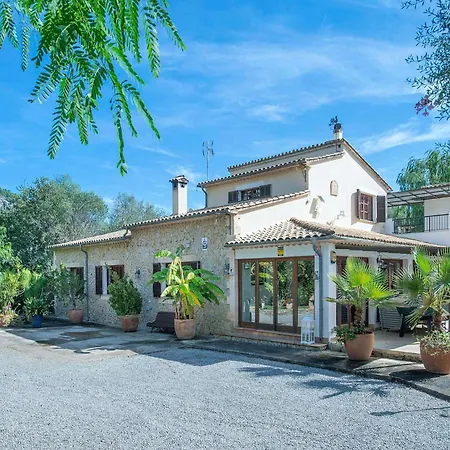 Les Oliveres Vall De Colonya By Vintage Travel Pollenca