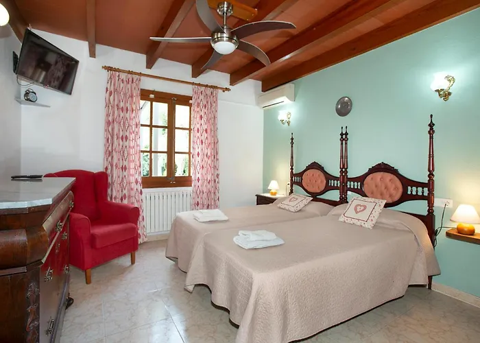 Les Oliveres Vall De Colonya By Vintage Travel Villa *