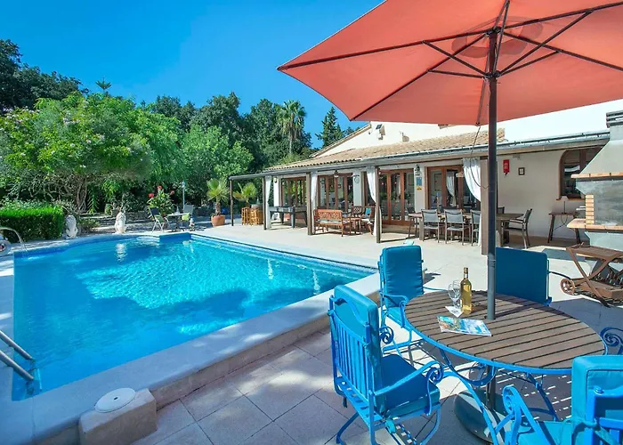 Villa Les Oliveres Vall De Colonya By Vintage Travel Pollenca