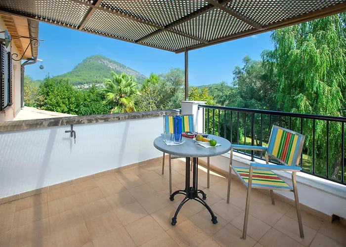 Les Oliveres Vall De Colonya By Vintage Travel