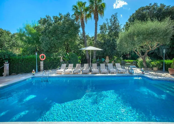 Les Oliveres Vall De Colonya By Vintage Travel Villa